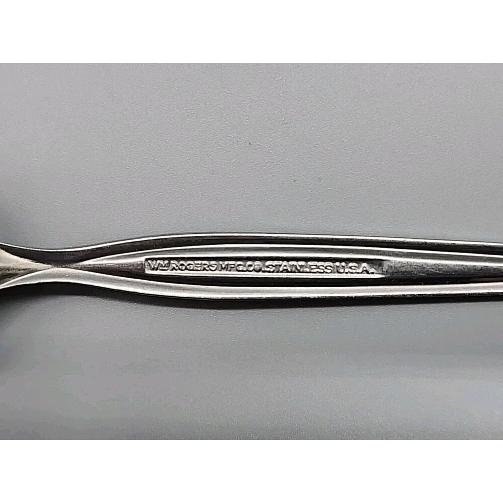 Lot Of 2 WM Rogers Grapefruit Spoons  Stainless Steel